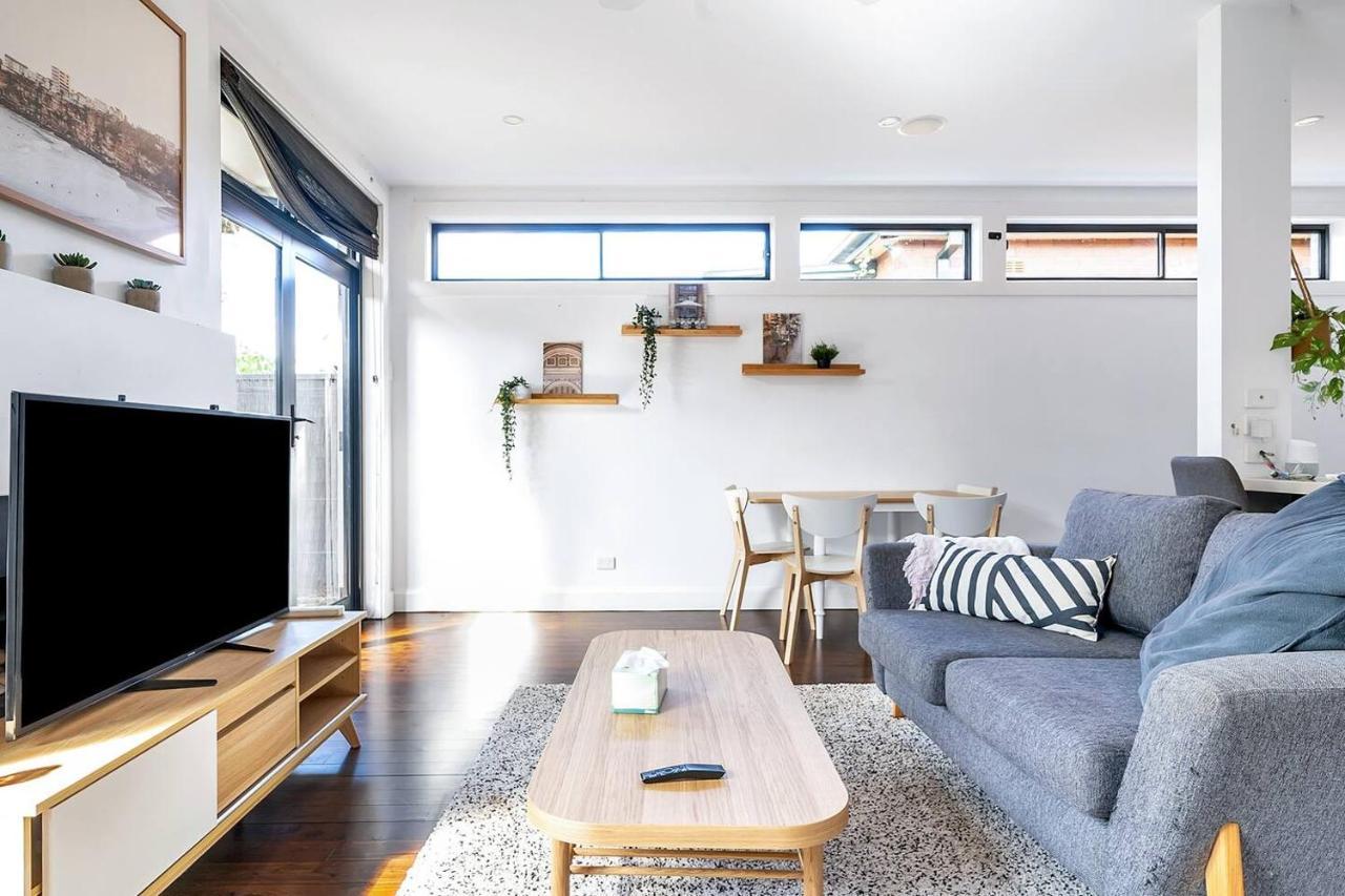 'made In Sydney' Chic Shop Conversion With Courtyard Holiday home Sydney